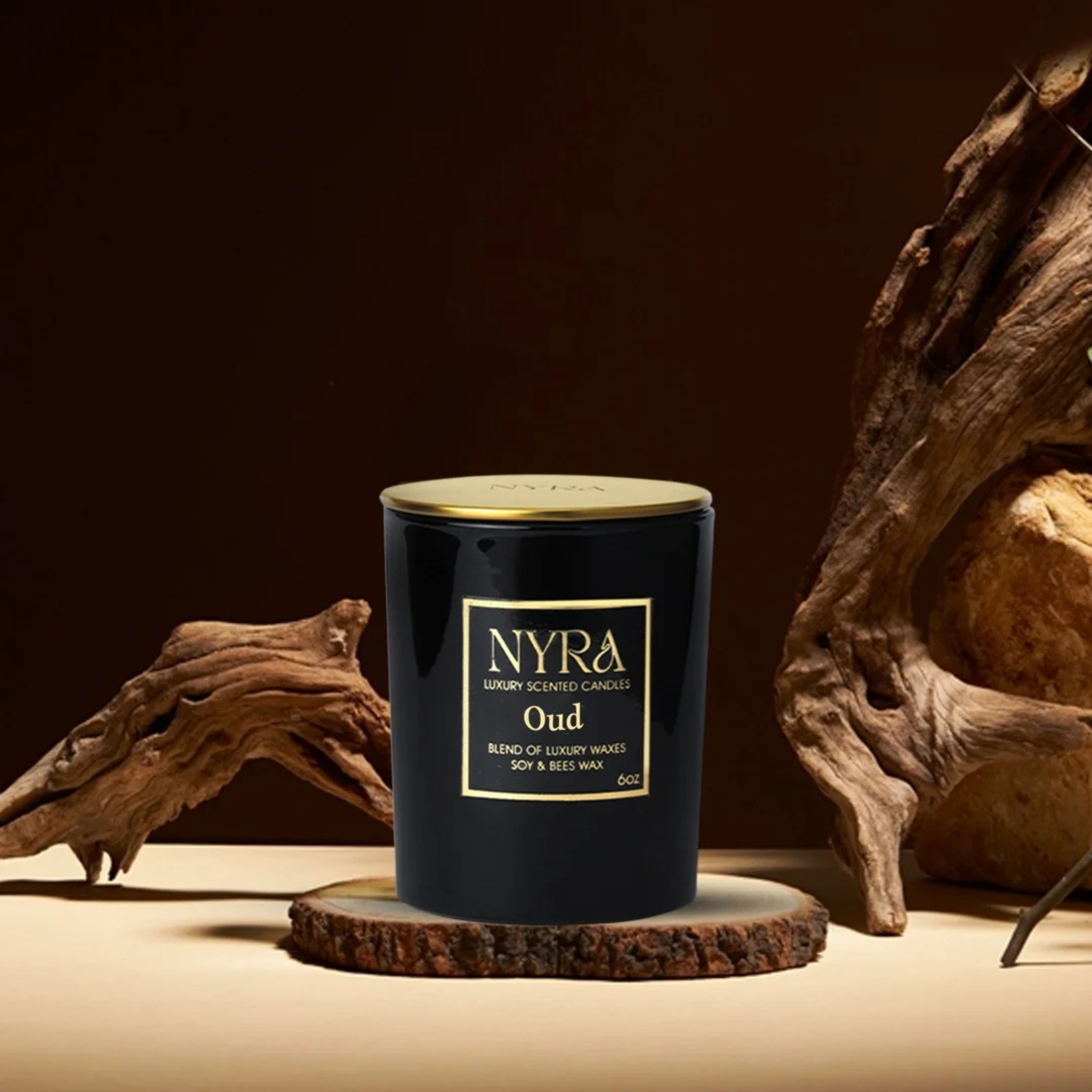 Oud Luxury Candle – Handcrafted Soy & Beeswax Blend