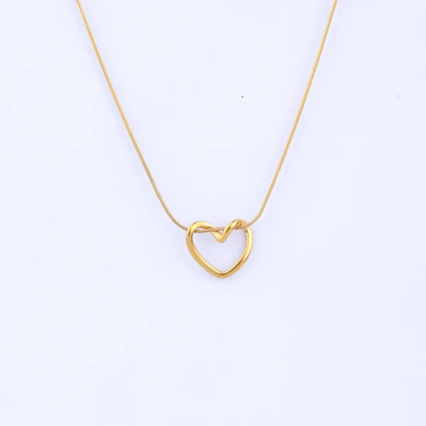 Heart Pendent and Chain