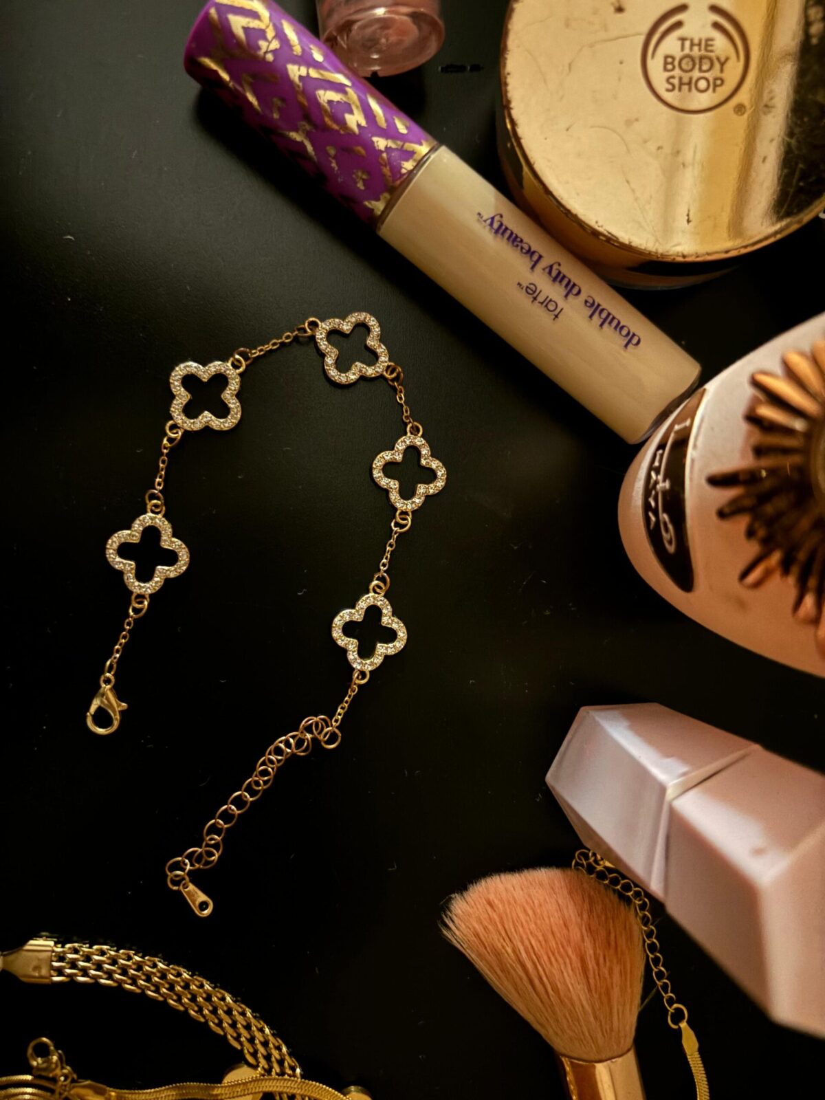 Sparkle Clove Bracelet - Image 2