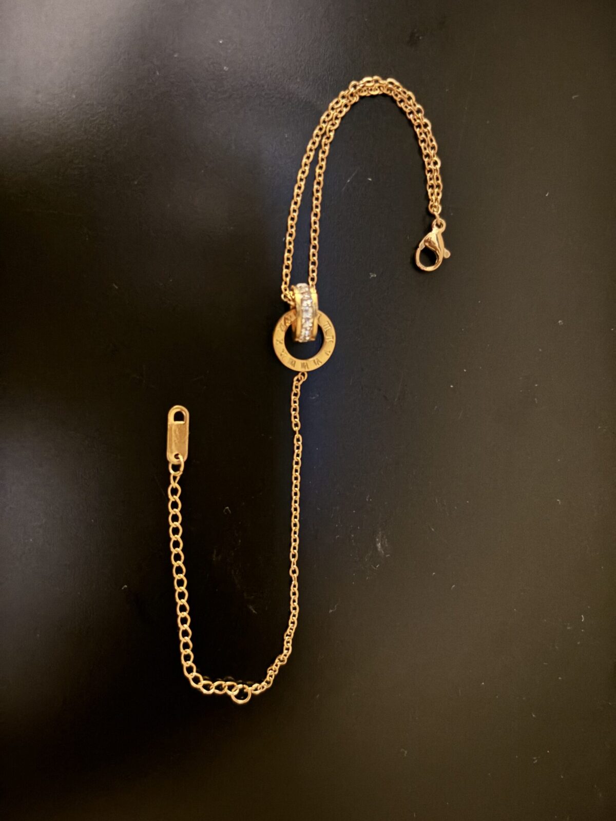interlinked ring bracelet