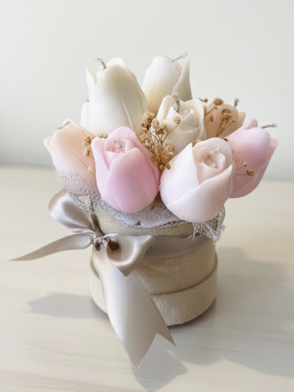 Tulip Bouquet Arrangement – Velvet Pot ( 7 Tulips)