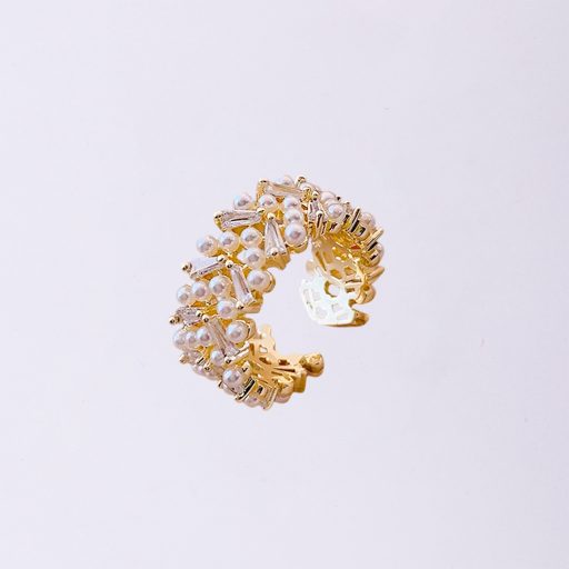 Dainty
